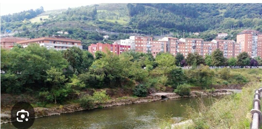Bonito Apartamento En Zamakola Bilbao Buitenkant foto